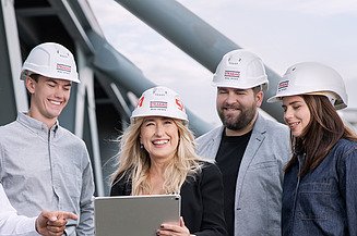 A picture of the STRABAG Real Estate team on site